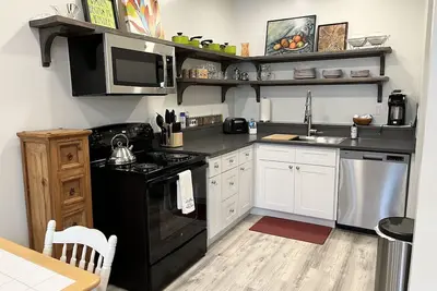 Image de Cute 1 bedroom \"Ohana\" 10 miles from Eugene