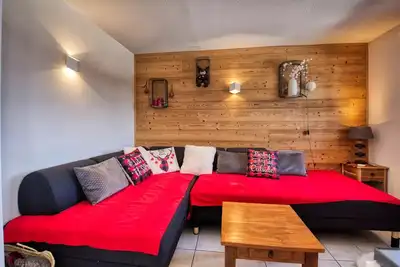 Situé au pied des pistes de Morillon 1100