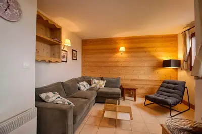 Situé au pied des pistes de Morillon 1100