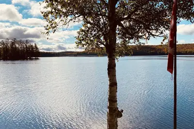 Image de Private and Serene Waterfront Retreat