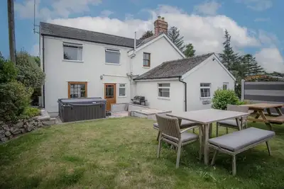 Image de Pendeilo Villa - 5 Bedroom Holiday Home - Amroth