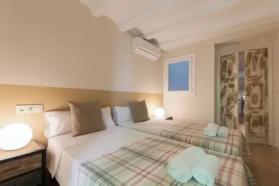 Image de Comfortable Patio - 2 Bedroom apartment in Sant Antoni