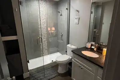 Image de Brand new construction Villa with high end modern amenities!