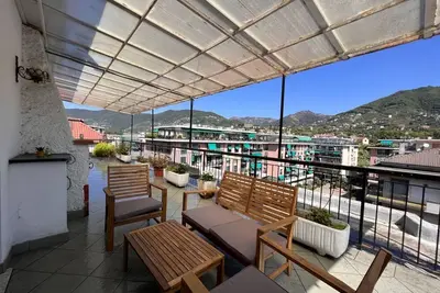 Image de Altido Spacious top-floor apartment with terrace