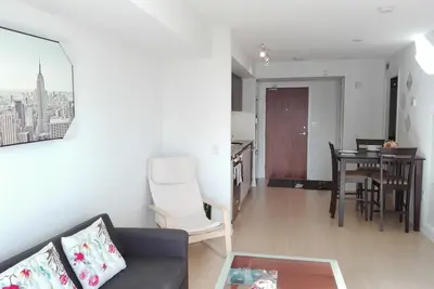 Image de Dt Waterfront 1br Condo