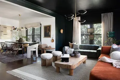 Image de 3Bdrm 2Ba Vintage Charm Modern Sophistication