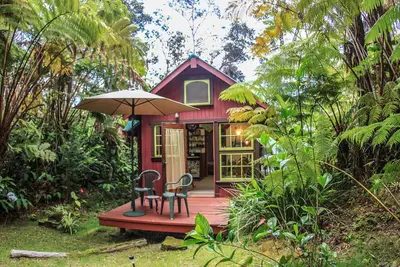 Image de Romantic, Private Cottage Nestled Away in Volcano