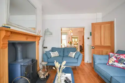 Image de 55 Queen Street, family friendly, with open fire in Seaton, Devon