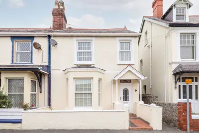 Image de Owen Villa, family friendly, character holiday cottage in Llandudno