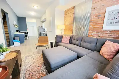 Image de Stay Lincoln Park 4 | Craft District Condo