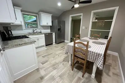 Image de The Nest - centrally located - 2 bed / 1 bath home