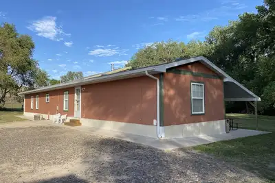 Image de Private property “A Wave From it All”. 2 minutes from the beach!