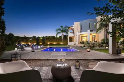 Image de Maison de vacances Kolympia pour 1 - 10 personnes avec 4 chambres à coucher - Maison de vacances