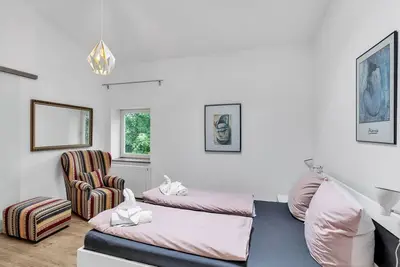Image de Magnifique maison de vacances privée pour 10 personnes avec internet, Tv et terrasse