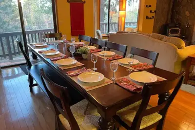 Image de An Acre of Nature ~ central Ac & beautiful deck!