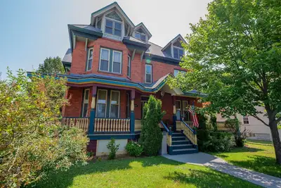 Image de Atv-snowmobile Trail, Close to Marquette, Parking, 9 bedrooms, sleeps 18 People.