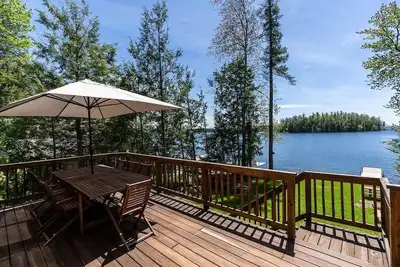 Image de Serenity - Stunning  Sebago Lake scenery