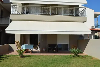 Image de Inviting 2-Bed Apartment in Nikiti, Greece