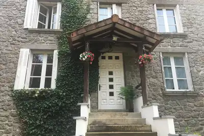 Image de Stylish House near Lake and Beach at St Estephe