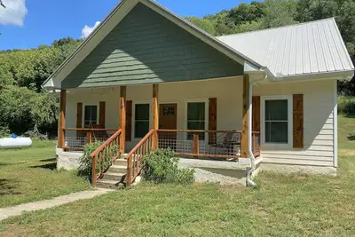 Image de Chic Farmhouse Escape with Private Trails – Dawson Creek