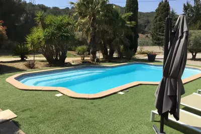 Image de Villa de campagne, piscine  sans vis-à-vis, 5 mn de la mer