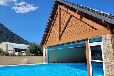 Appartement 37. 5 m2 d ete et d hiver randonnée ski raquette planeur thermes