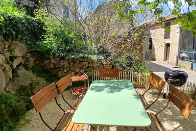Image de Une maison de famille Ă Sillans-la-Cascade