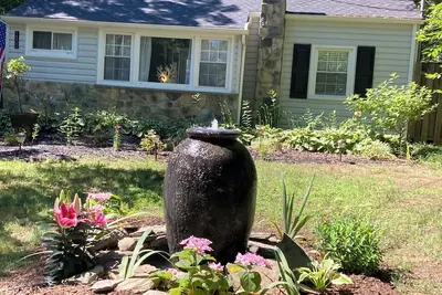 Image de Firefly Cottage at the Cape, Community beach, spring  adventures, fun, bookings.