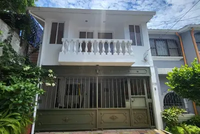 Image de Relaxing Modern Home - Centrally Located