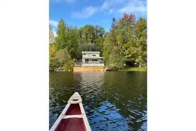 Image de Lac Lola Waterfront Cottage 45 min from Ottawa