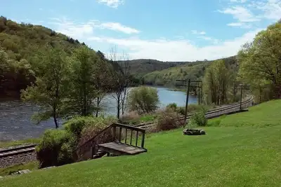 Image de On the Delaware River, beautiful views, fishing, kayaking, floating, swimming