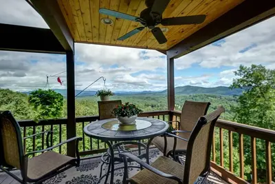 Image de Longview - Captivating views like no other!
