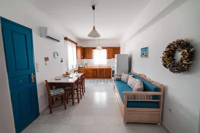 Image de Cycladic Seaside House “Eleftheria” in Naxos Island by Kastraki Family House