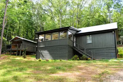 Image de Station 91 | Cabin Near Helen | Sauna & Cedar Tub
