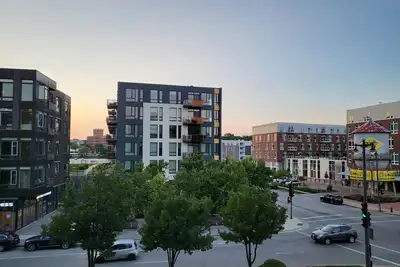 Image de Downtown Eastside gem near Fiserv Forum Water St Brady St