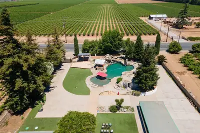Image de The Grotto: Multi-Family Mini Private Resort