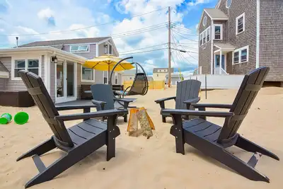 Image de Renovated, dog-friendly home right on beach with patio, grill, firepit, & deck