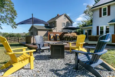 Image de Usna Home Steps to Stadium Dog-Friendly w Parking