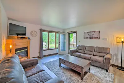 Image de Waterfront Crivitz Property w/ Lake Access!