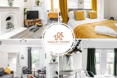 Image de Comfy 4bed Home - Free Parking/Wi-Fi - Long Stays