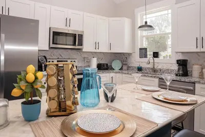 Image de Get away to heaven!