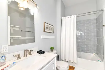 Image de Cheerful 3 bedroom, 1st floor townhome 1732