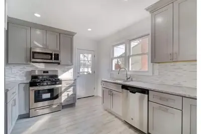 Image de Home Away from Home 4 Bed 3bath house Pet friendly