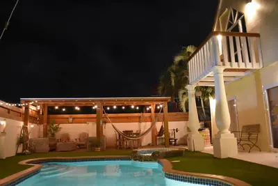 Image de Familie huis met privé zwembad & jacuzzi stranden en natuur dichtbij Villa