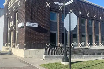 Image de Unique 2 Bedroom Suite right on the Town Square