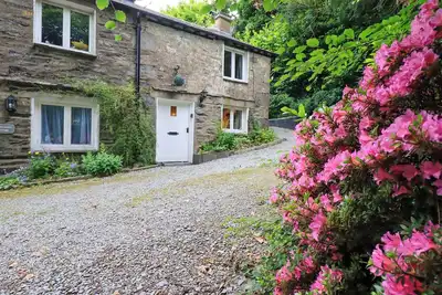 Image de Fellside Cottage, romantic, with open fire in Bowness-On-Windermere