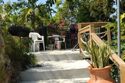 Image de 3 Bedroom Spacious Villa Omg Views of Sea