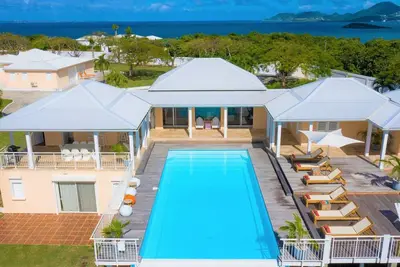 Plum Bay (3\/6 Rooms) Luxury villa