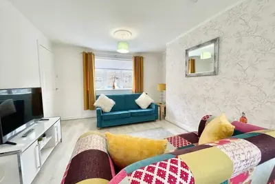 Image de Cosy 2 bed house with garden in Wishaw