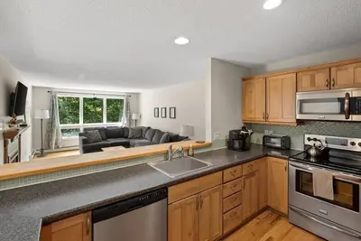 Timber Creek Retreat w/ Free Shuttle & Fireplace!